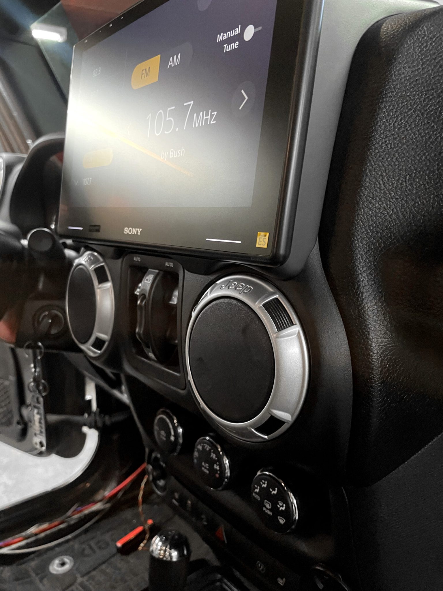 Jeep Wrangler JK (2011-2018) Prolific Audio Sony XAV9500ES or XAVAX8500 kit - Image 5